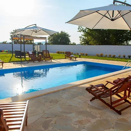 Idyllic Country House - Aprilis - Ae 1418 * Galovac (Zadar)