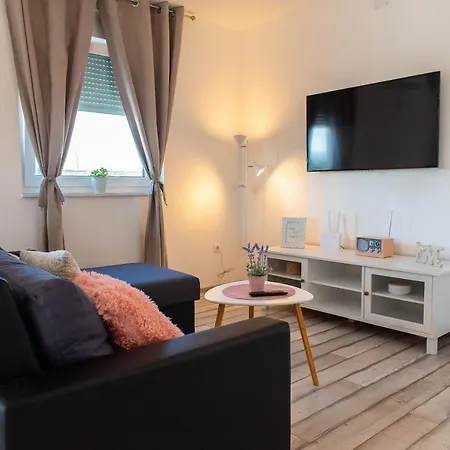 Villa Idyllic Country House - Aprilis - Ae 1418 Galovac (Zadar)